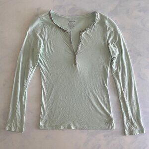 Vintage American Eagle Y2K Sequin Trim V-Neck Long Sleeve Shirt
